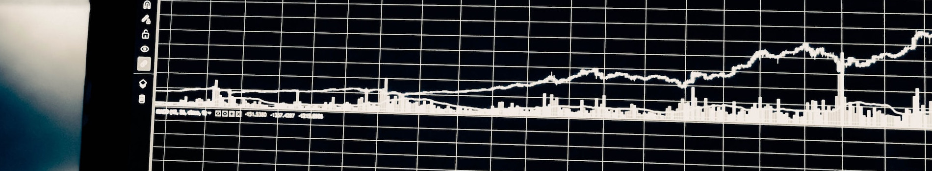 Institutions and markets in the Mediterranean